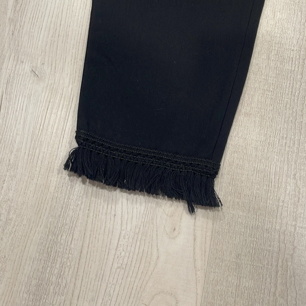 Style & Co. Black Capris - Picture 2 of 5